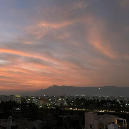 Tirupati Homestay - Ragunatha Resorts - 3Bhk Ac Apartments For Large Families - Free Breakfast - Flyover To Alipiri Gate - Wifi - Android Tv - - Easy Access To Visit All Temples Bagian luar foto