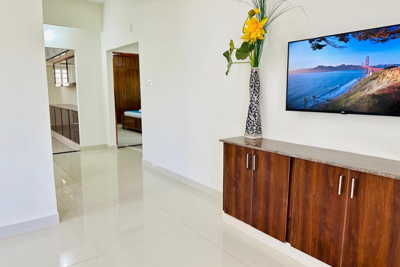 Tirupati Homestay - Ragunatha Resorts - 3Bhk Ac Apartments For Large Families - Free Breakfast - Flyover To Alipiri Gate - Wifi - Android Tv - - Easy Access To Visit All Temples Bagian luar foto
