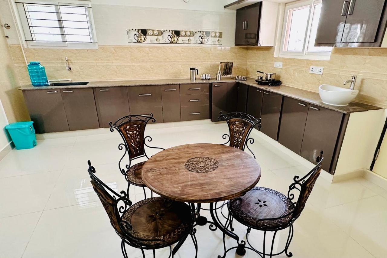 Tirupati Homestay - Ragunatha Resorts - 3Bhk Ac Apartments For Large Families - Free Breakfast - Flyover To Alipiri Gate - Wifi - Android Tv - - Easy Access To Visit All Temples Bagian luar foto
