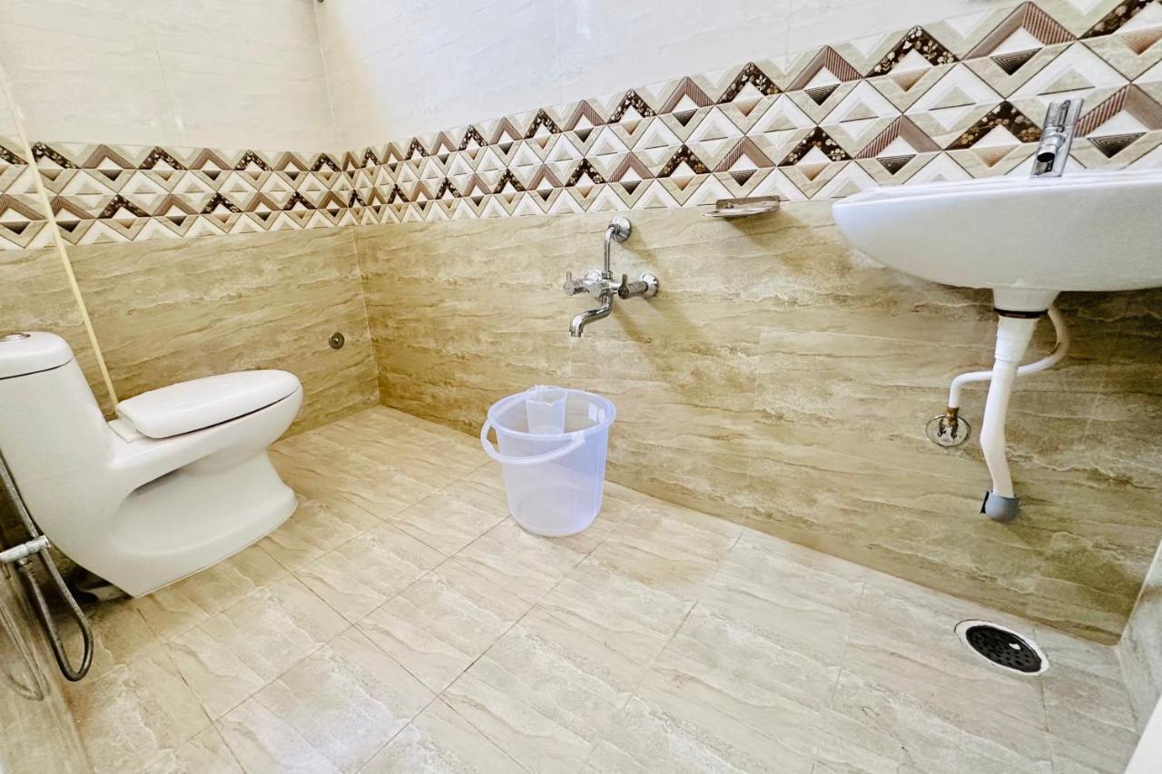 Tirupati Homestay - Ragunatha Resorts - 3Bhk Ac Apartments For Large Families - Free Breakfast - Flyover To Alipiri Gate - Wifi - Android Tv - - Easy Access To Visit All Temples Bagian luar foto